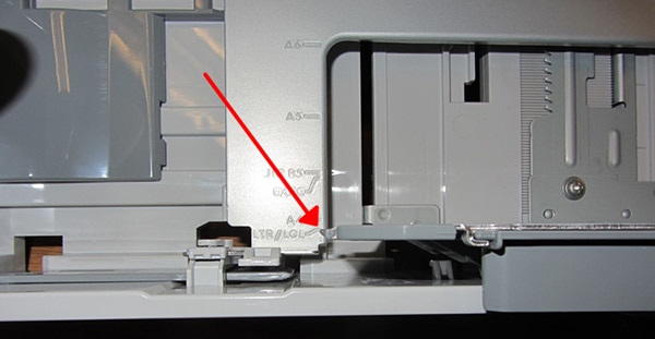 HP LaserJet Enterprise P3015 - 13.01.00، خطأ انحشار الورق في الدرج 2  المعروض على لوحة التحكم | دعم عملاء ®HP