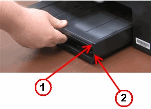 Image: Align the front of the photo tray with the end of the main tray.