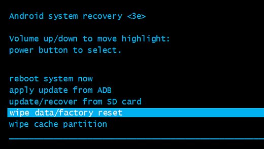 wipe data/factory reset highlighted in Android system recovery menu
