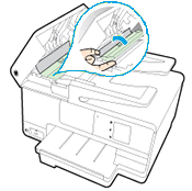 Ilustracja: Unieś mechanizm automatycznego podajnika dokumentów.