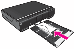 Illustration: Push the envelopes forward in the input tray.