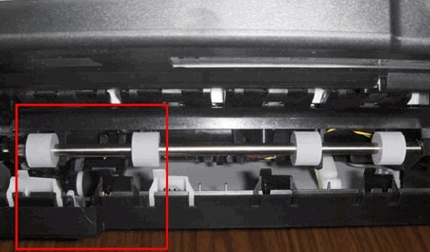 Image: Rear rollers and location of pick roller